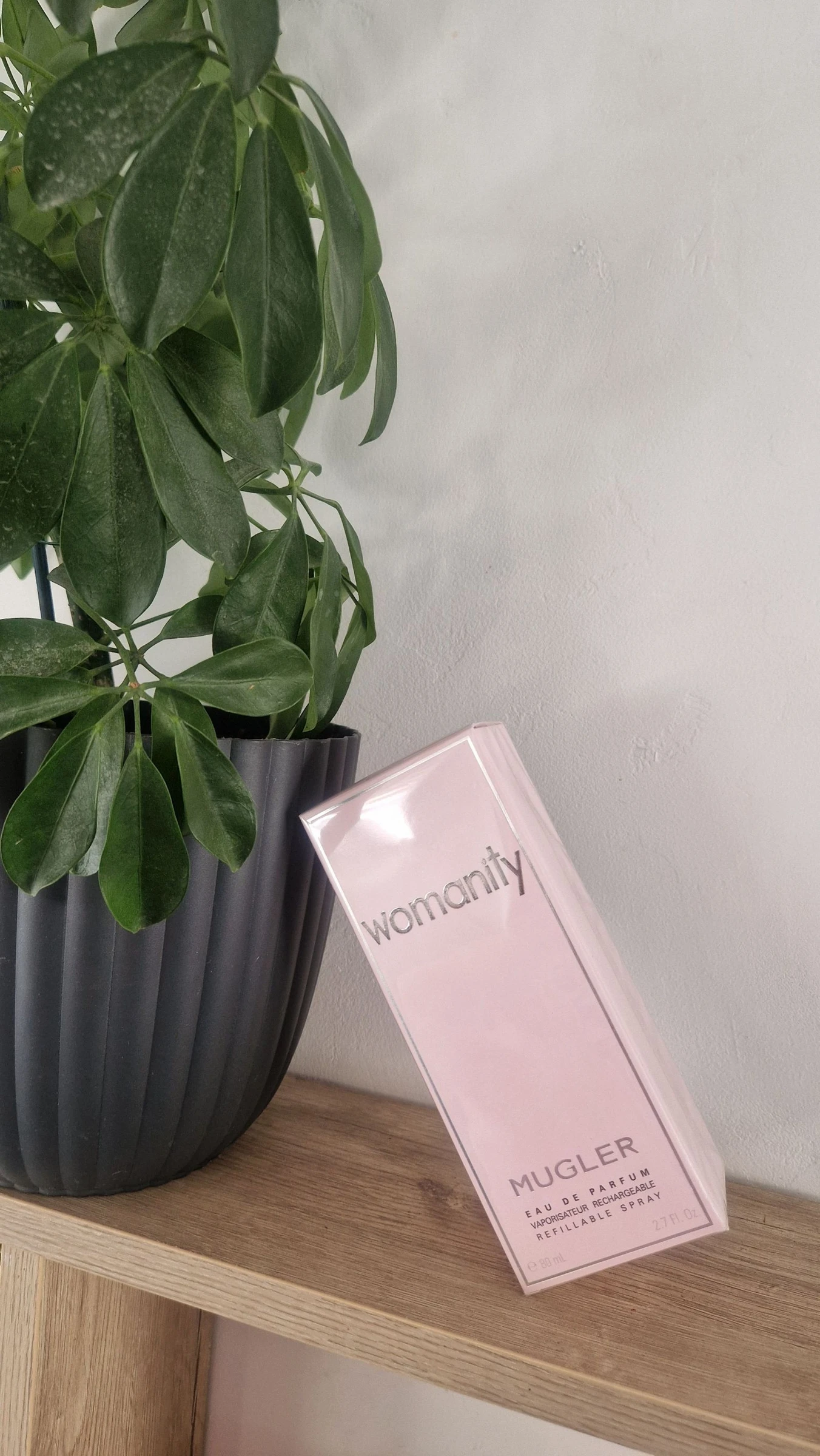 ✨ 🤩 Eau de Parfum Womanity Mugler 80 ml Rechargeable Neuf sous emballage 🤩 – photo 3